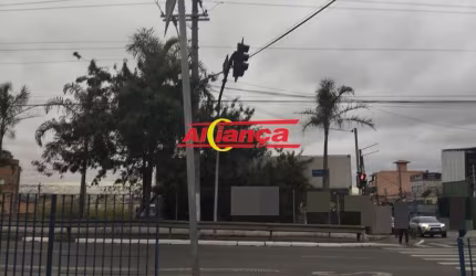 Excelente terreno com 2 lotes totalizando 616 m2 em área privilegiada!!