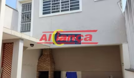 Lindo Sobrado para Venda 280m², Gopoúva - Guarulhos com 4 quartos, sendo 1 suíte e 4 vagas,