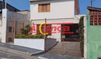 SOBRADO NO JARDIM DIOGO, AMPLO, COM ÓTIMO ACABAMENTO