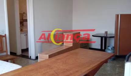 Apartamento para Alugar, 3 quartos, sendo 1 suíte e 2 vagas, 100 m², Macedo - Guarulhos por R$ 2.000