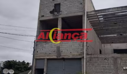 GALPÃO COMERCIAL NO JD ADRIANA