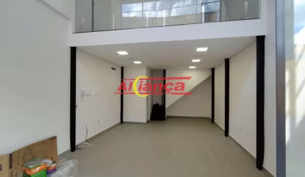 SALA COMERCIAL Próximo a restaurantes, lojas, Supermercados, padarias e outros comércios da região.