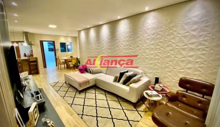 Lindo Sobrado no Tatuapé PORTEIRA FECHADA 450 m², 4 dormitórios, sendo 3 suítes, 1 Master, 4 vagas