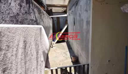 CASA NO JARDIM SANTA CECÍLIA, ÓTIMA OPORTUNIDADE