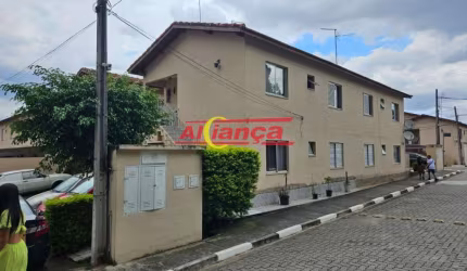 CASA NO COND. ILHAS GREGAS, ( casa superior )