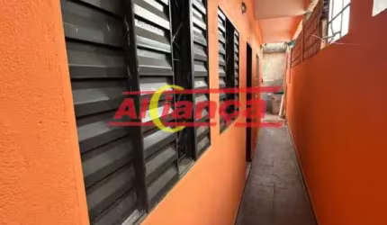 CASAS  COM SALÃO JD. PRESIDENTE DUTRA