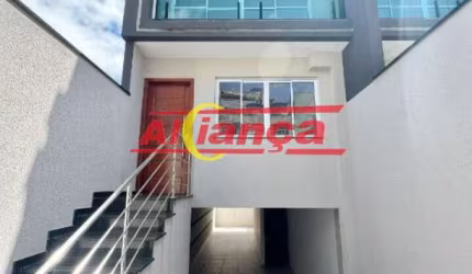 Na Parada Inglesa: Sobrado Novo com 3 Suítes e 180m²!