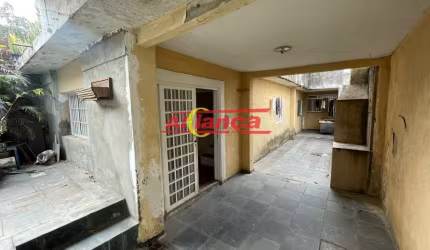 CASA 3 DORMITÓRIOS COM TERRENO DE 140M² - GOPOUVA - GUARULHOS/SP