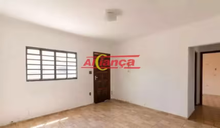 Sobrado com 03 dorm,  02 vagas, na Vila São Jorge Guarulhos, doc ok