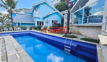 Linda Casa em Condomínio Fechado em Arujá