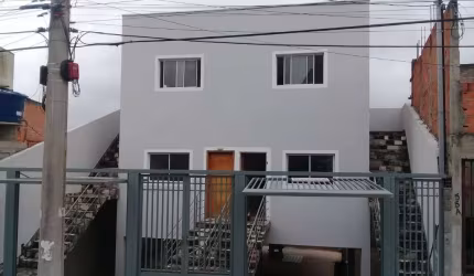 Casa Nova  sobre posta no Jd Fortaleza