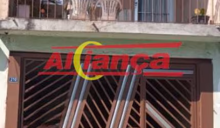 Lindo Sobrado, bairro Inocoop, 85m, 03 quartos, 01 vaga. Ótima localização!