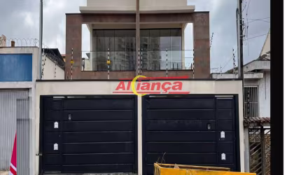 Sobrado Novo -Jd Santa Mena, 4 vagas, 3 suites (1 master) e varanda, sala ampla  novo ! 1.300 mil