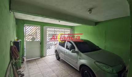 Sobrado no Jardim Presidente Dutra $ 260.000