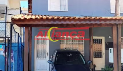 Sobrado em Condomínio Recanto do Sol 02 dormitórios 02 vagas