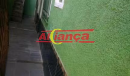 Vende-se: 230.000,00 - Terreno 5mx65m com 3 casas, no bairro Cidade Soberana, Guarulhos-SP
