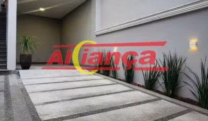 SOBRADO COM 3 DORMITÓRIOS SENDO 2 SUITES Á VENDA, 190m² NOVA ARUJÁ - ARUJÁ/SP