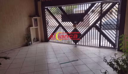 Sobrado com 3 Quartos , Espaço Office  e 3 banheiros.