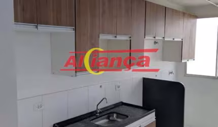 Apartamento com 2 quartos, 1 banheiro e 1 vaga de garagem - Água Chata - Guarulhos