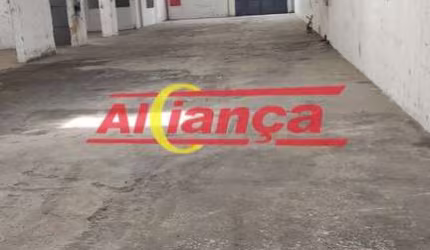 Galpao na Vila Endres, 1000 metros terreno e 796 de área construída