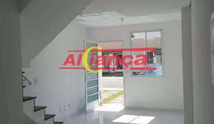 SOBRADO A VENDA COM 2 QUARTOS E 2 BANHEIROS, 54M² POR R$ 330.000,00 BONSUCESSO-GRU.