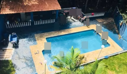 Linda Chácara em Mairiporã  Com 03 quartos, sendo 01 suíte, Sala ampla conjugada c
