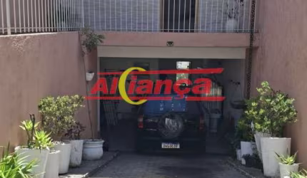 Sobrado com 4 quartos e 3 vagas - Jardim Santa Clara / Guarulhos