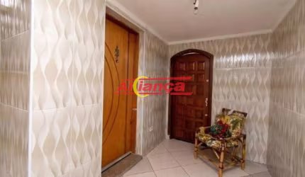 Sobrado no Vila Galvão, 2 Quartos, 2 vagas - Guarulhos