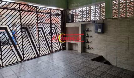 CASA A VENDA PARA RENDA, COM 329M² POR R$ 750.000,00, PARQUE SANTO ANTONIO-GUARULHOS/SP.