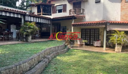 CASA EM CONDOMINIO PORTAL DOS GRAMADOS