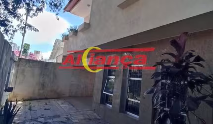 Sobrado à venda com 250m², 6 quartos e 3 vagas - Jardim Maia / Guarulhos