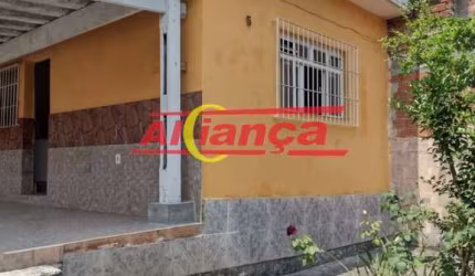 CASA TERREA À VENDA COM 2 QUARTOS, 250m² POR R$ 650.000,00 - JARDIM VALÉRIA- GUARULHOS/SP.