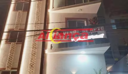 Apartamento com varanda gourmet próximo ao shopping Tucuruvi.