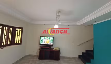 Sobrado com 3 Quartos e 2 vagas à Venda - Vila trabalhista / Guarulhos