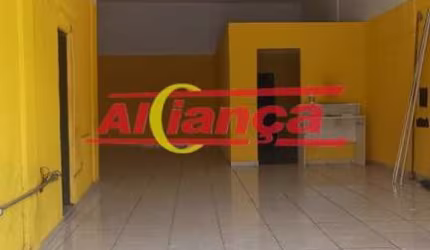 SALÃO COMERCIAL  E CASAS