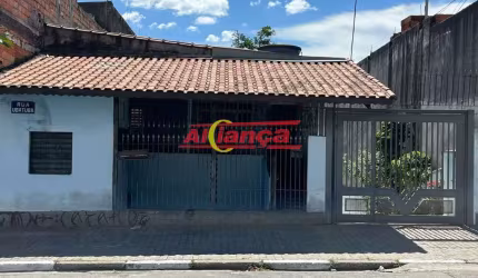 EXCELENTE CASA COM EDÍCULA, 212 M² - PARQUE JUREMA