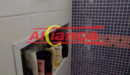 Excelente apartamento de 2 dorm nos Pimentas