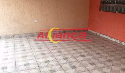 Casa com ótima localização, 3 Dormitórios, 120 mts de terreno - Pq  São Miguell