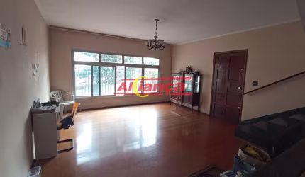 Sobrado com 3 dormitórios e 4 vagas a venda, 219 metros - Jardim São Judas Tadeu / Guarulhos
