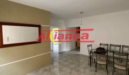 ÓTIMA OPORTUNIDADE - Apartamento grande e bem localizado - 78 m2, 2 dormitórios, 1 vaga