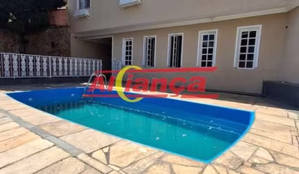 Sobrado com 4 dormitórios, 4 vagas, Piscina, 365m² - Jardim Bela Vista / Guarulhos