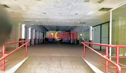 Galeria de lojas + Salão de festas - Centro de Guarulhos -SP