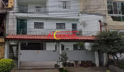 SOBRADO  NO PARQUE CONTINENTAL II COM 5 DORMITÓRIOS SENDO UMA SUÍTE COM 539,79 M²