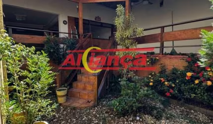 Casa Ampla com Área Verde  à Venda no Jardim Paulista 265m²
