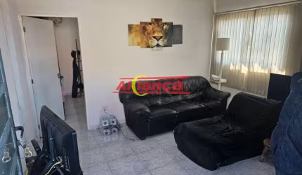 terreno com duas casa e salão comercial no Recreio São Jorge