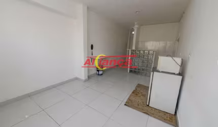 STUDIO CENTRO - 1 DORM - SEM VAGA