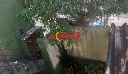 Casa com ótima localização