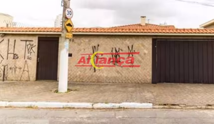 Casa térrea com 5 suítes, 4 vagas e muito conforto. Agende sua visita!
