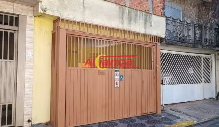 Casa com 2 quartos, 1 suite, 1 banheiro