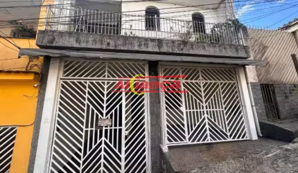 Oportunidade Única no Jardim Nazaret  Guarulhos/SP Excelente Sobrado com 3 Casas